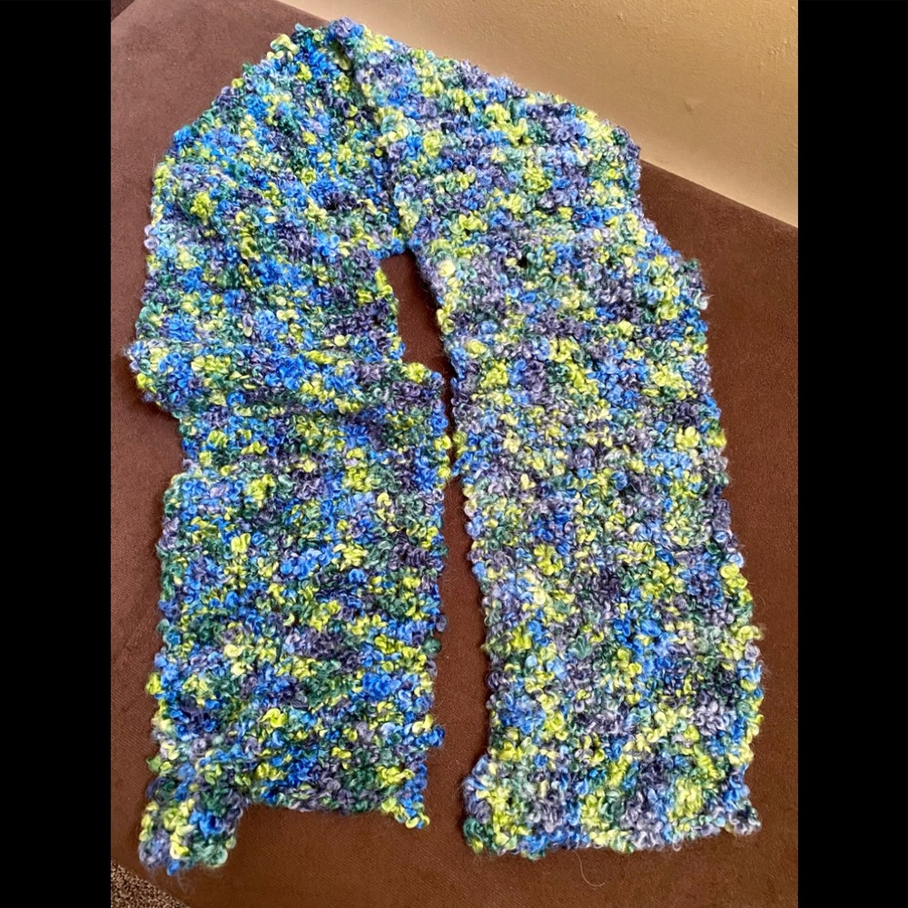 NWOT Women’s Men’s Unisex Handmade Knit Crochet Multi-Color Scarf Wrap Shawl